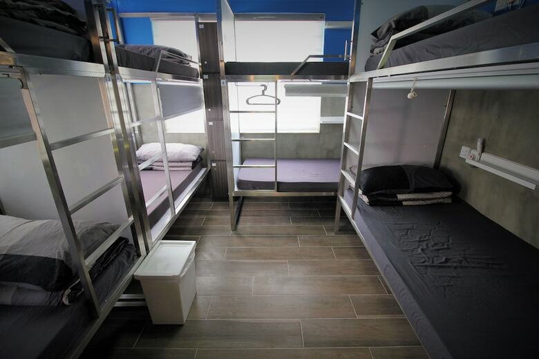 Hostal Urban Pack