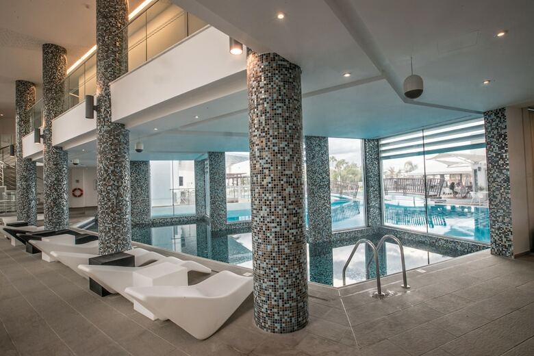 Vassos Nissi Plage Hotel