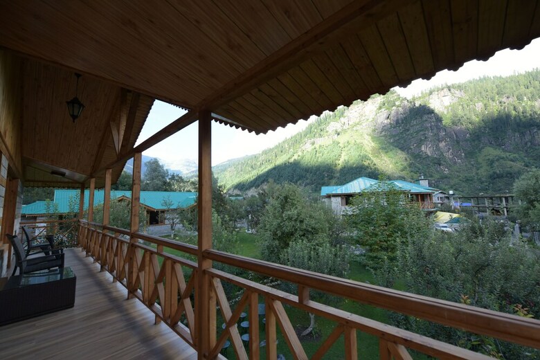 Hotel Urvashi's Retreat
