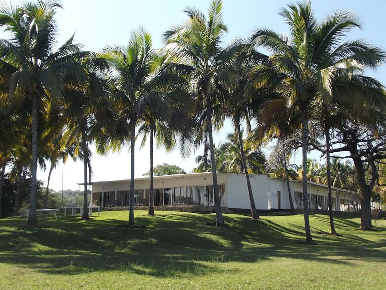 Hotel Lake Safari Lodge