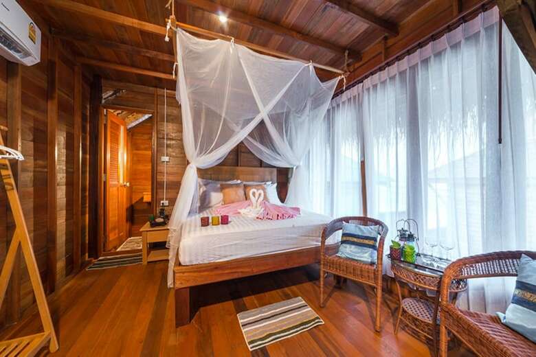 Hotel Lipe Beach Resort