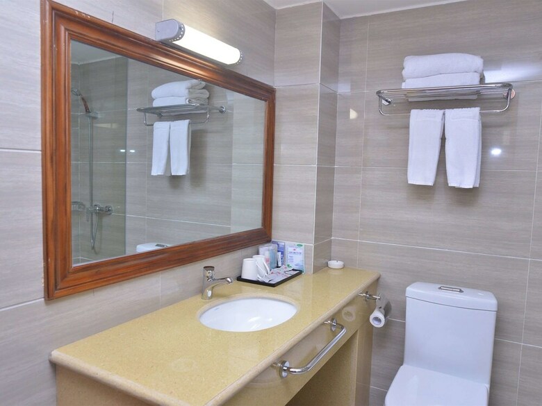 Hotel Ibis Chongqing Ranjiaba