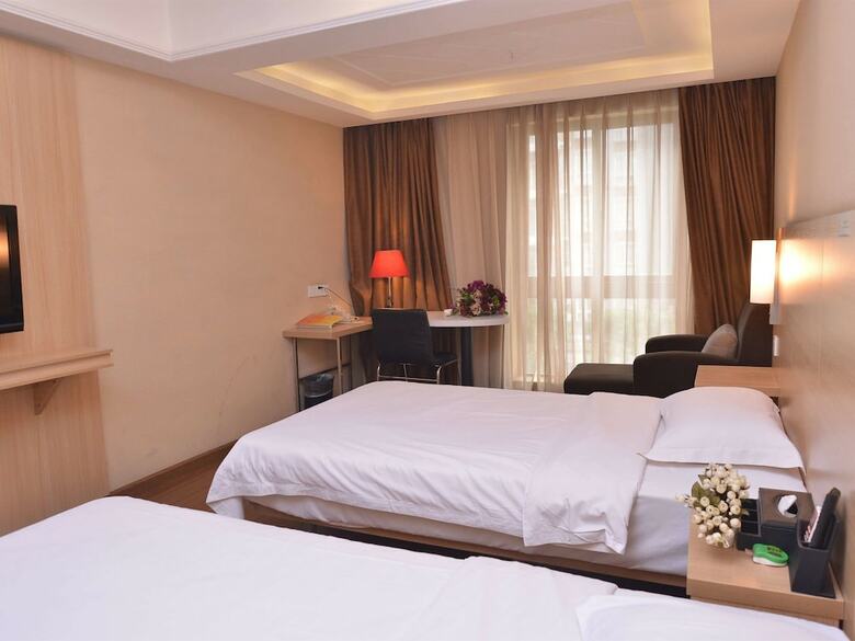 Hotel Ibis Chongqing Ranjiaba