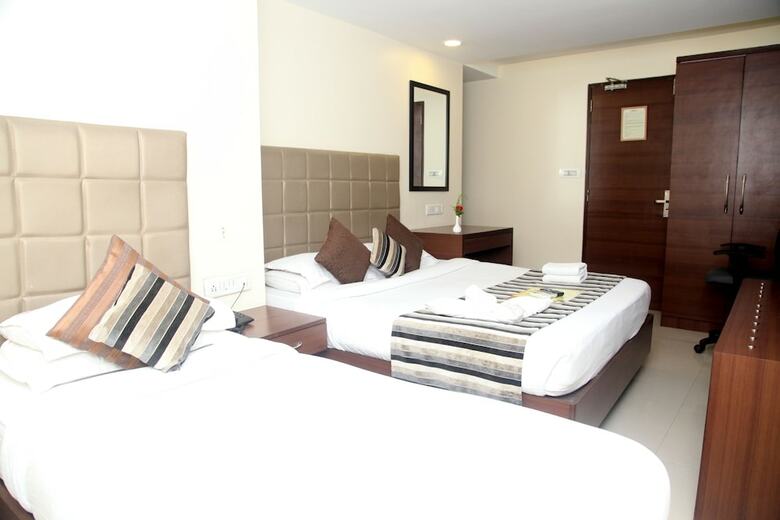 Aboo's Hotel Concord Galaxy