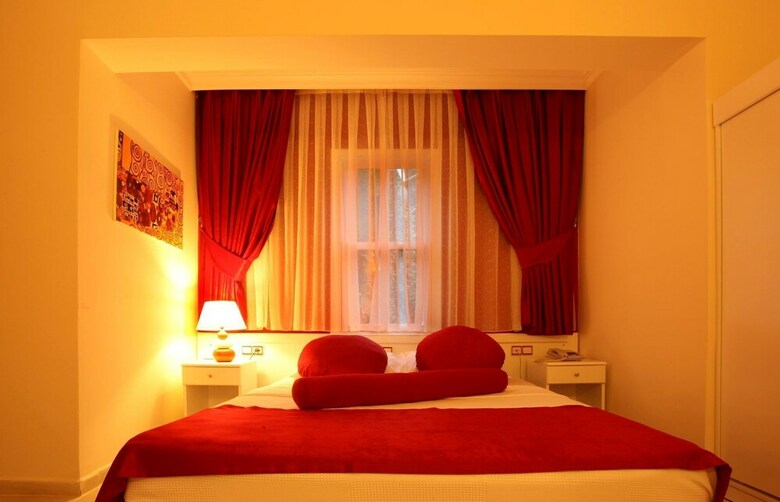 Destina Hotel