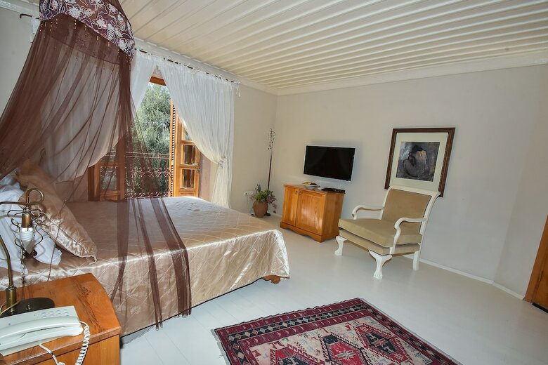 Hotel Jade Residence