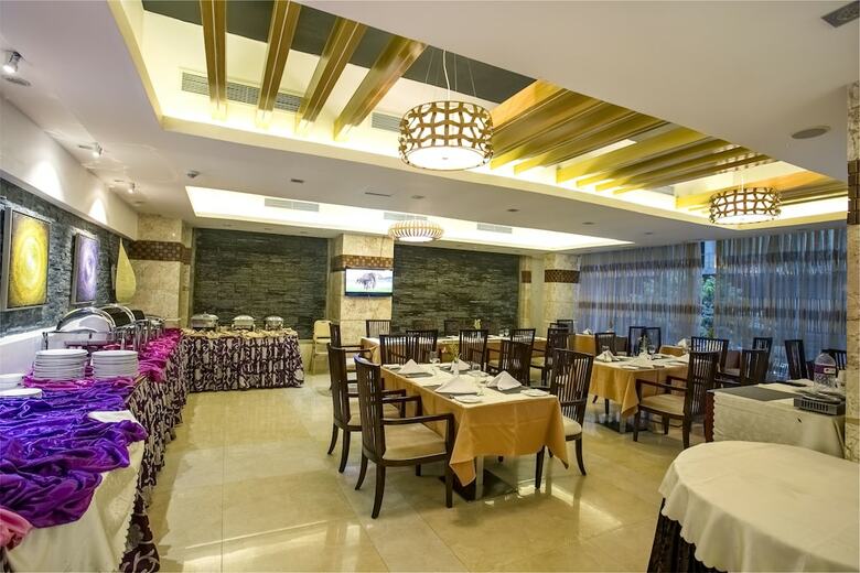 Hotel Bengal Blueberry
