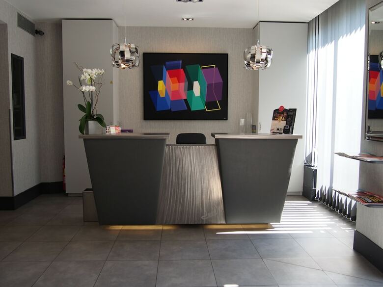 Porte De Versailles Hotel