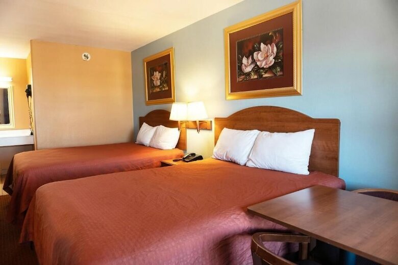 Hotel Laredo Executive Inn
