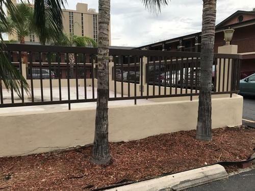 Hotel Laredo Executive Inn