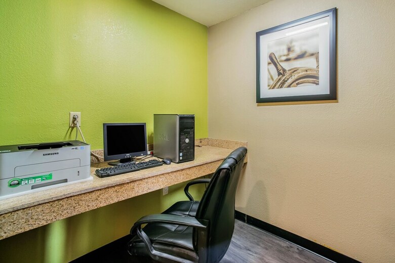 Hotel Quality Inn Carbondale University Area