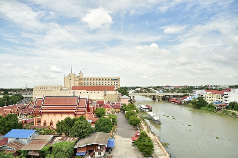 Ayothaya Riverside Hotel Ayutthaya