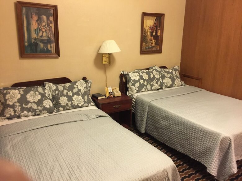 Motel Budget Inn Of America