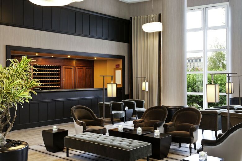 Hotel H�tel Barri�re L'h�tel Du Lac