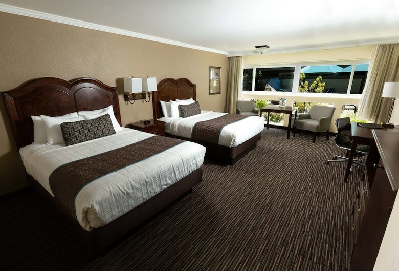 Hotel Best Western Plus Inn At The Vines