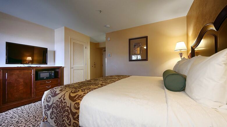 Hotel Best Western Plus Inn At The Vines