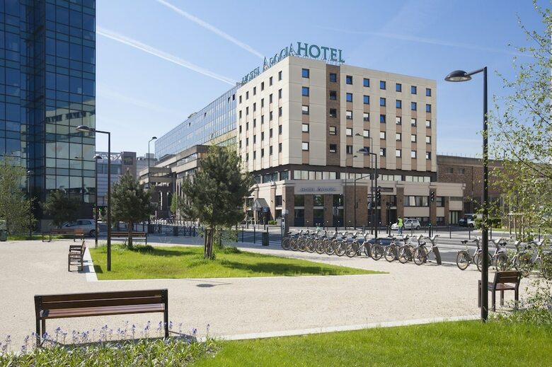 Hotel Apogia Paris