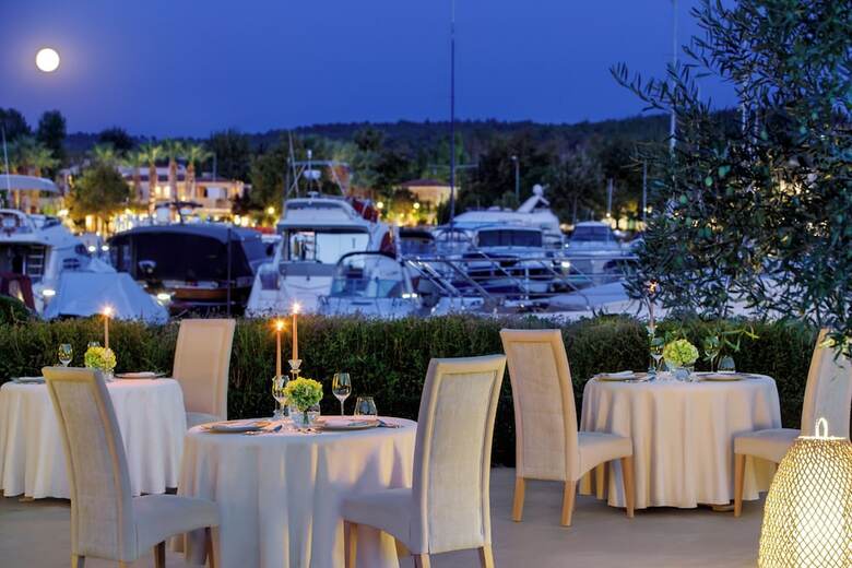 Hotel Sani Asterias