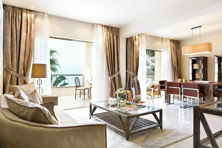 Hotel Sani Asterias
