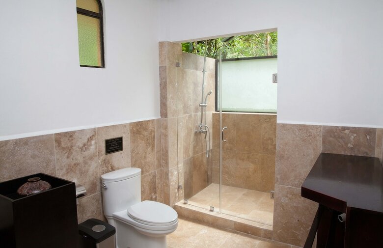Tifakara Boutique Hotel & Birding Oasis