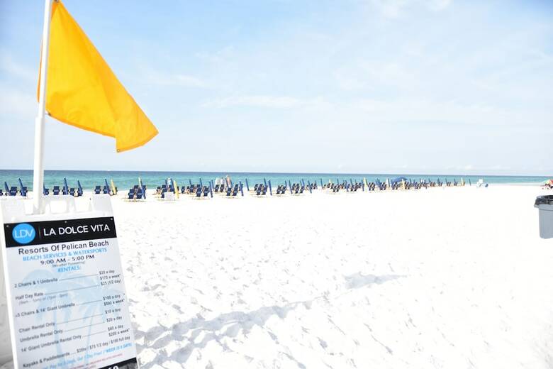 Pelican Beach Resort & Conference Center