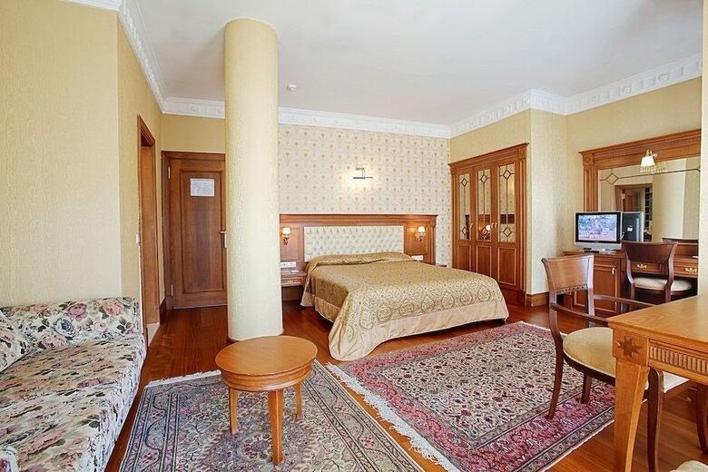 Sumengen Hotel