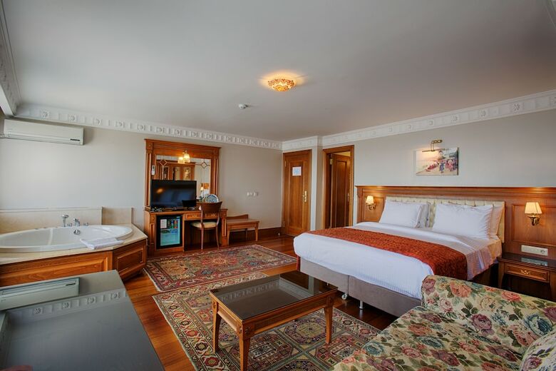 Sumengen Hotel
