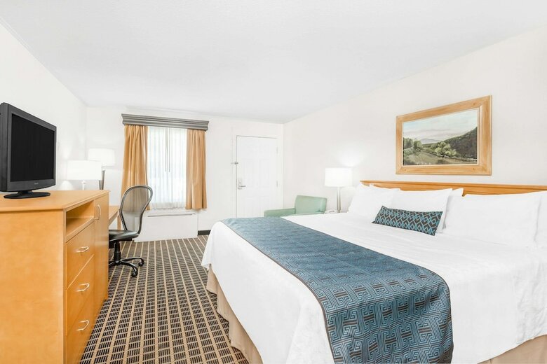 Hotel Days Inn By Wyndham West Jefferson
