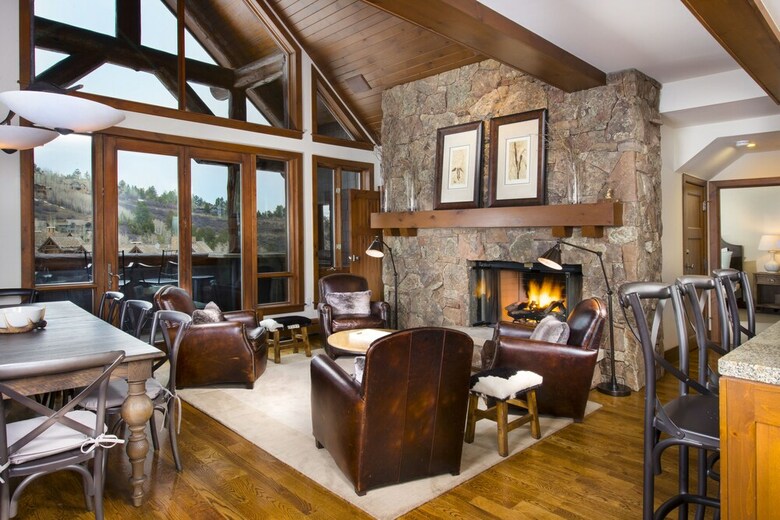 Bachelor Gulch Village