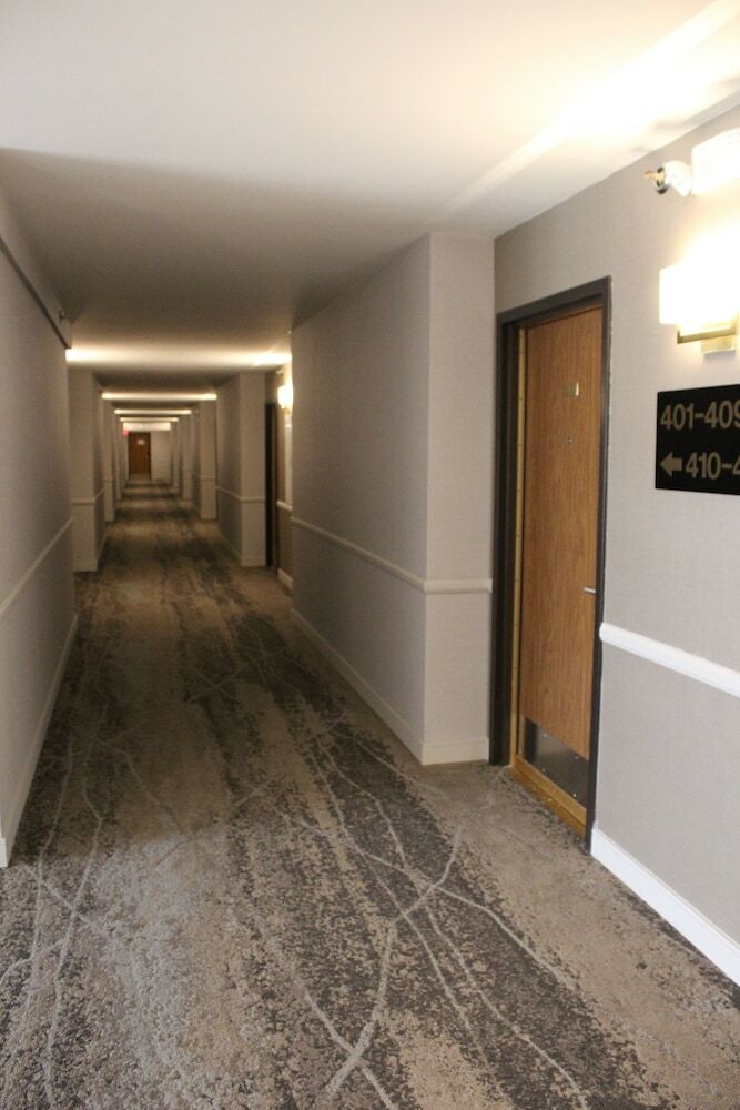 Lincoln Hotel Surestay Collection By Best Western