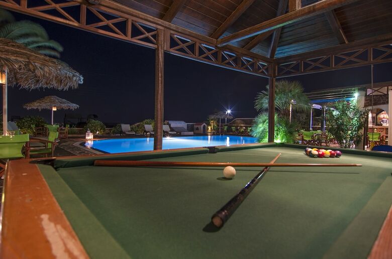 Hotel Holiday Beach Resort