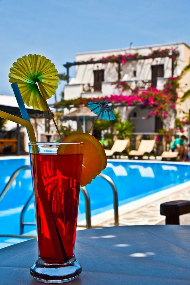 Hotel Holiday Beach Resort