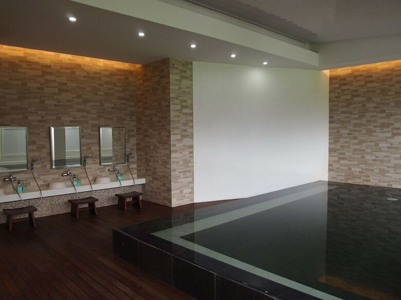 Hotel Treepark Serviced Apartment Karawang