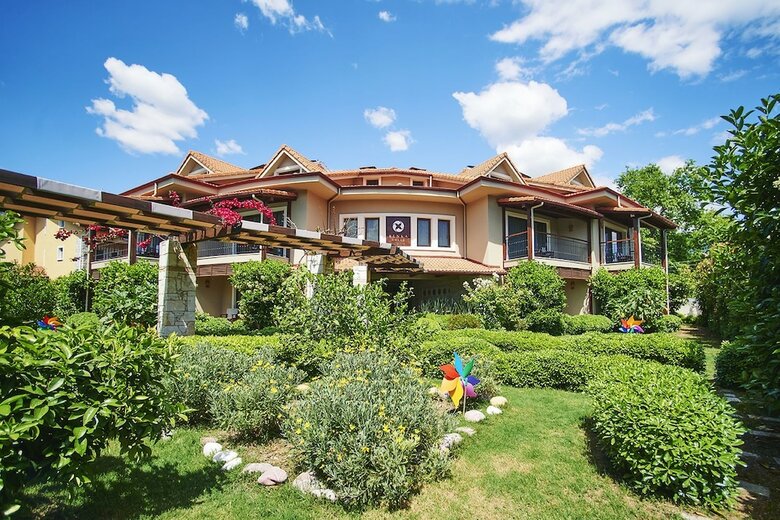 Renka Hotel & Spa