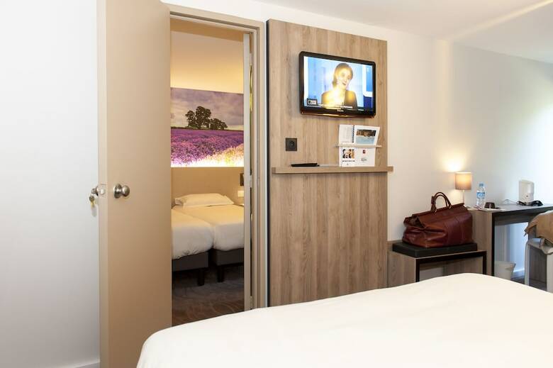 Brit Hotel Avignon Sud