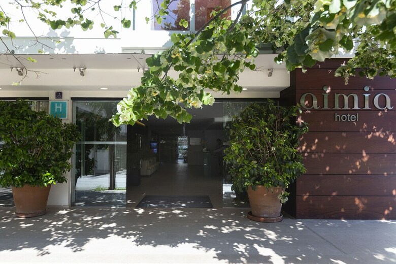 Hotel Aimia