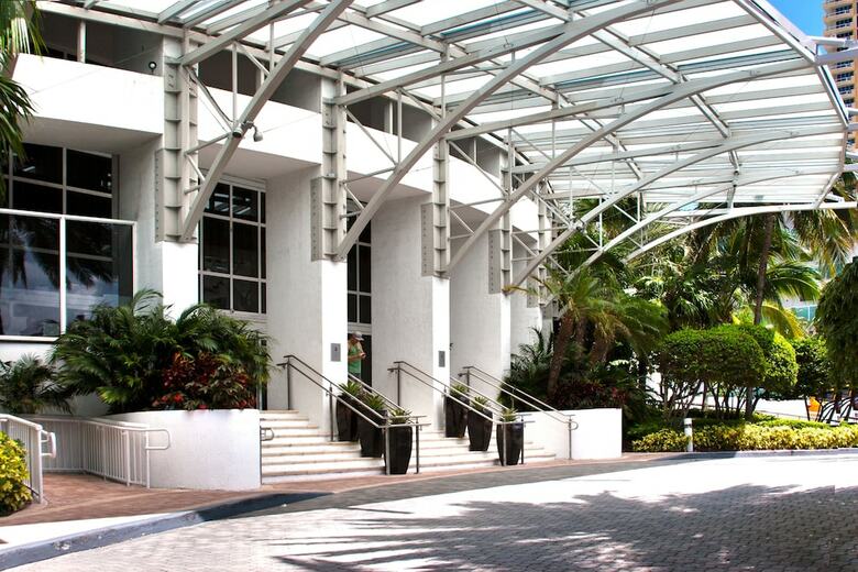 Private Ocean Condos At Trump Sunny Isles