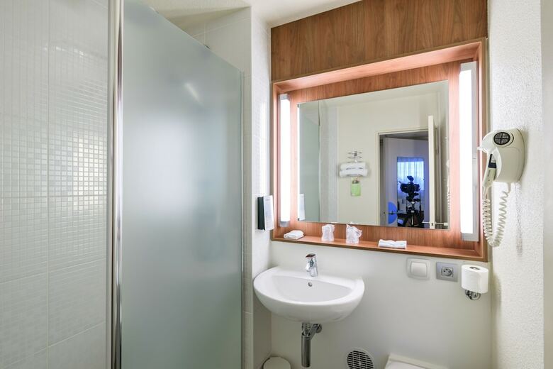 Hotel Campanile Toulouse Ouest - Purpan