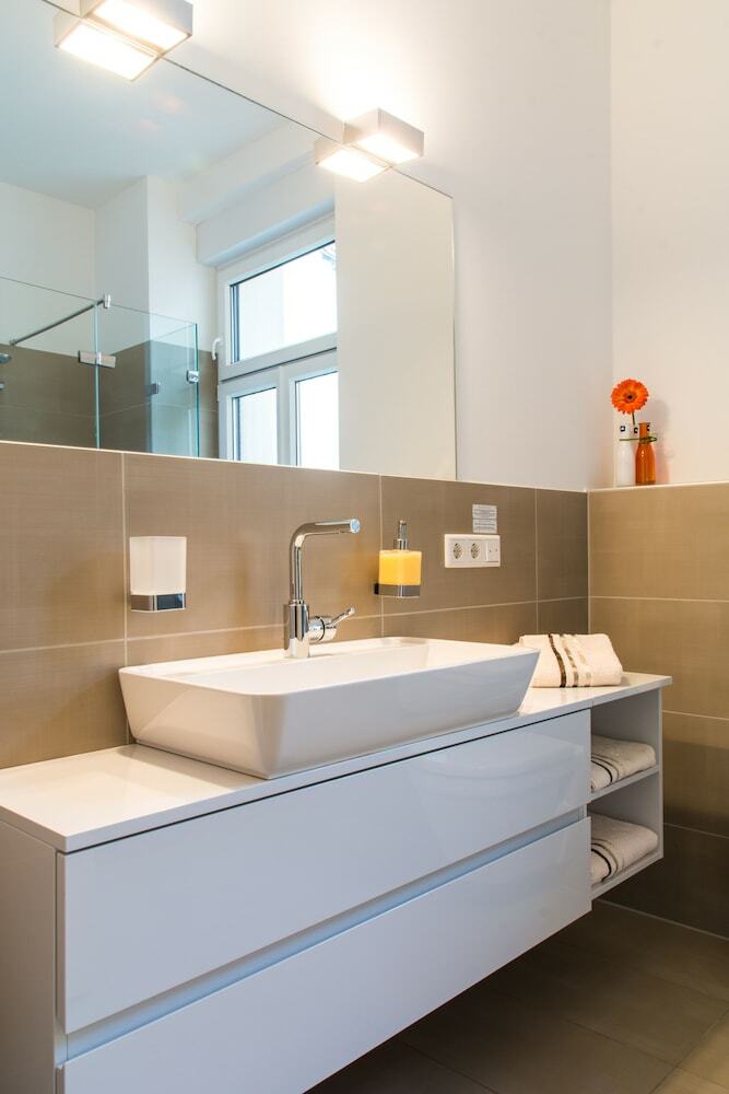 Apartamentos Helvetia Suites