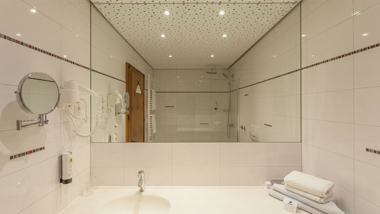 Hotel Alpenland St. Johann
