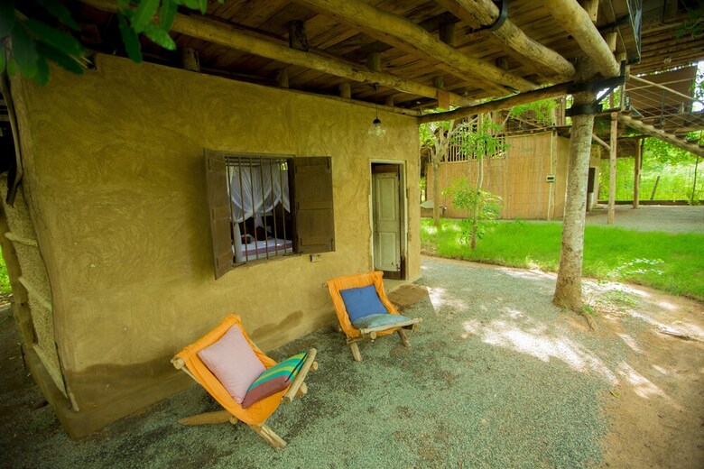 Cabana Saraii Village