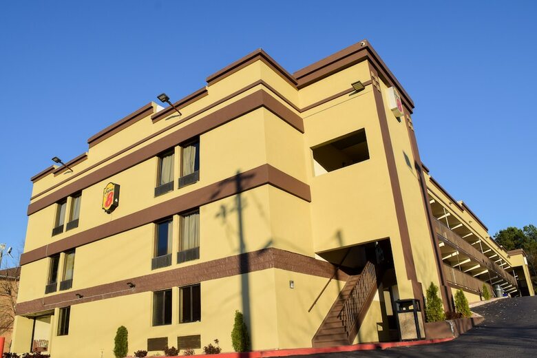 Motel Super 8 By Wyndham Raleigh Downtown