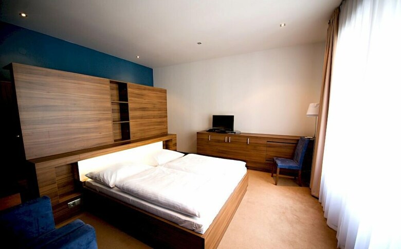 Hotel & Pivovar ?ern� Orel