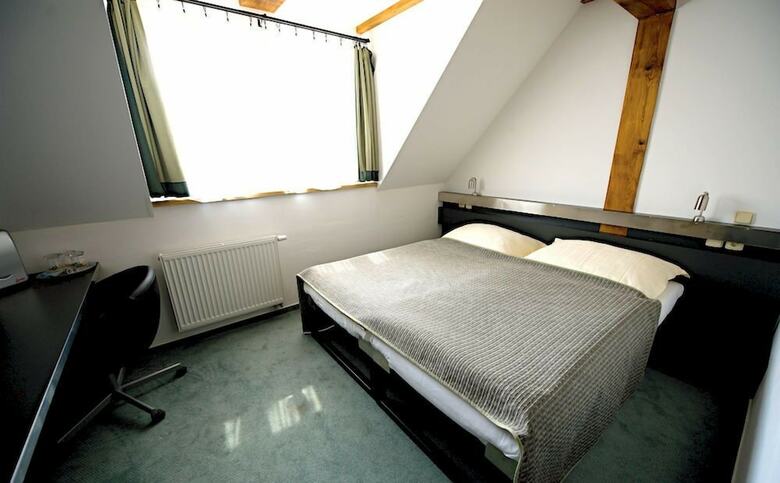 Hotel & Pivovar ?ern� Orel
