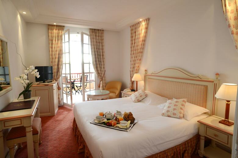 Hotel H�tel Giraglia