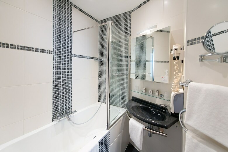 Univers Hotel