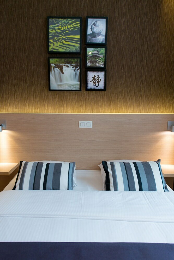 Univers Hotel