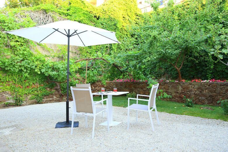 Posada Meli Hotel - Near Marina Di Castelsardo Beach