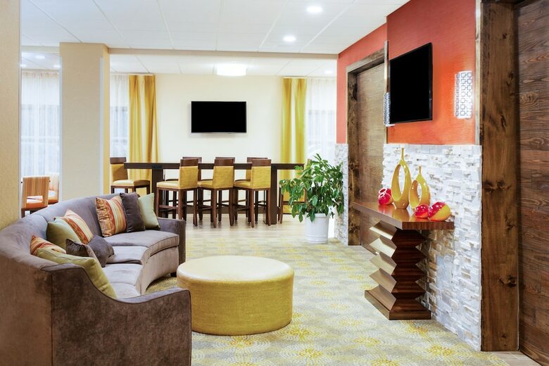 Hotel Holiday Inn Express & Suites Sandusky