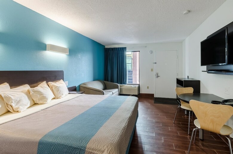 Hotel Motel 6 Lexington